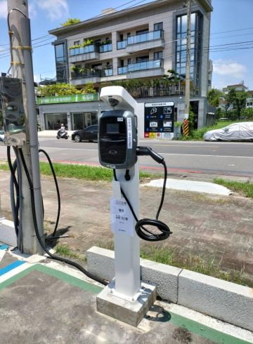 車(chē)牌辨識(shí)/充電解決